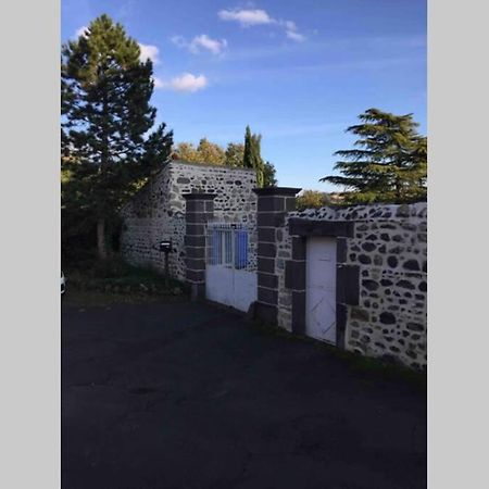 Maisonnette En Pierre Independante De 20 M2 Saint-Cirgues-sur-Couze Zewnętrze zdjęcie